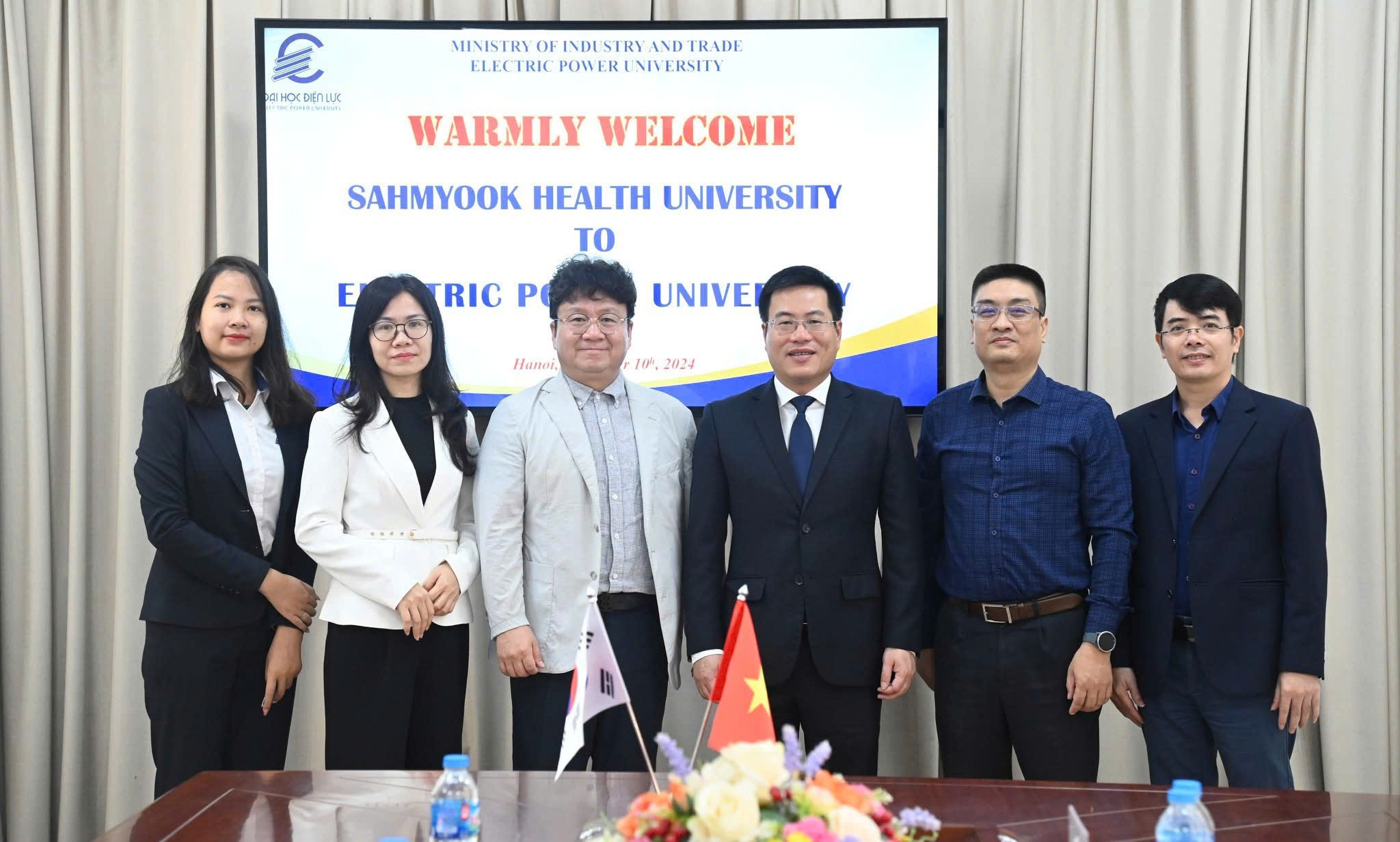 Ký hợp tác với Sahmyook health university