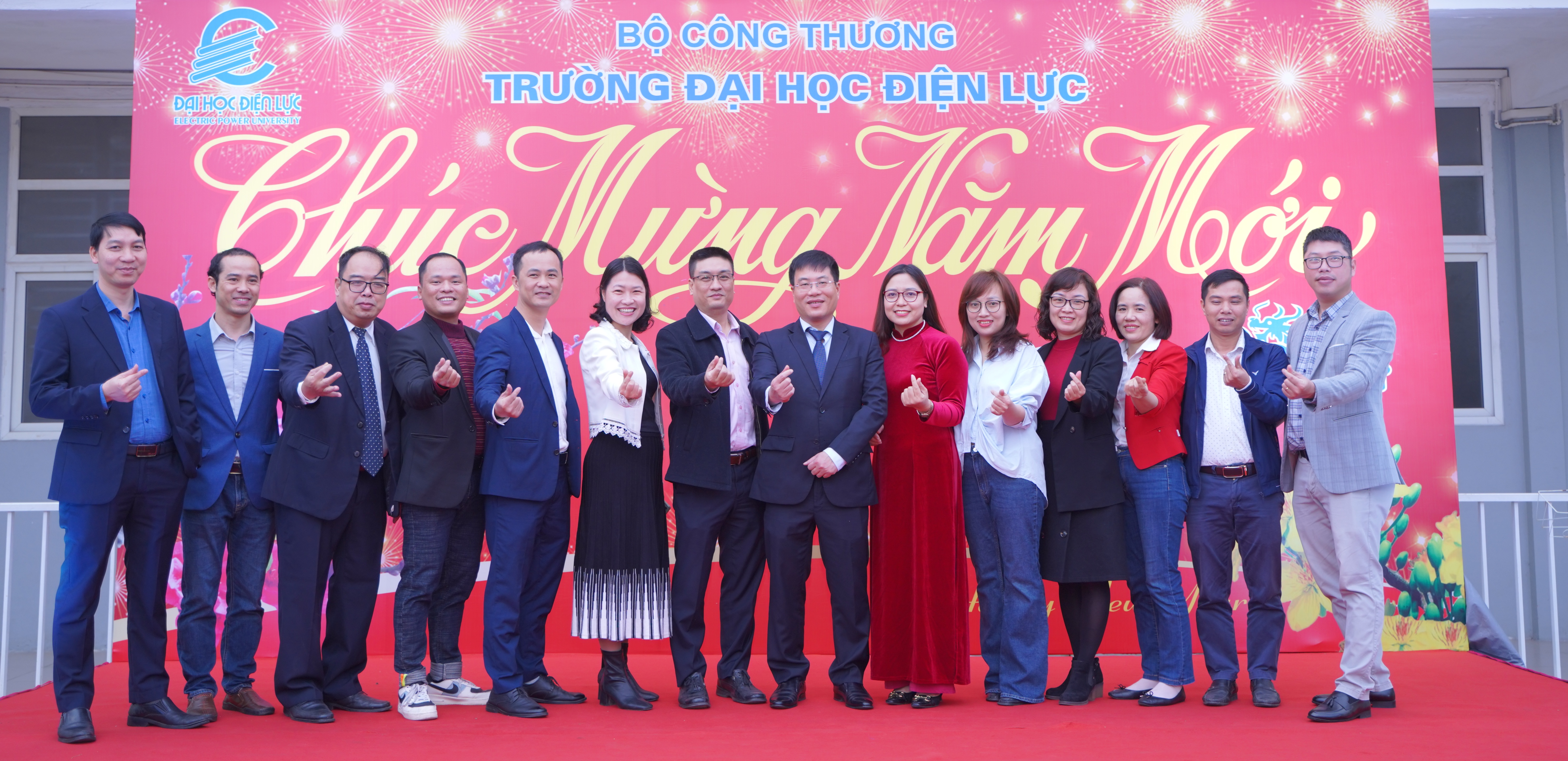 Khai xuân 2024